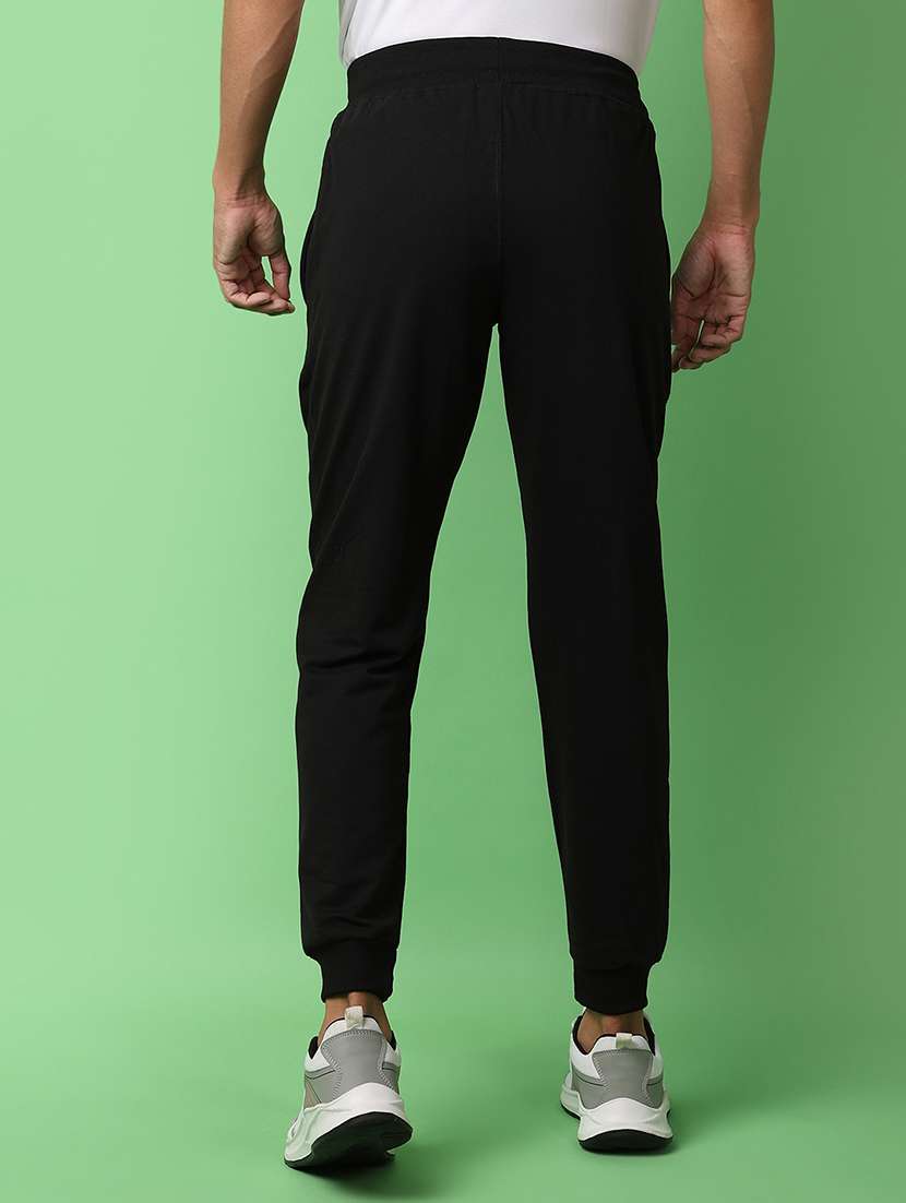 men balck placement print mid rise jogger - 21236142 -  Standard Image - 3