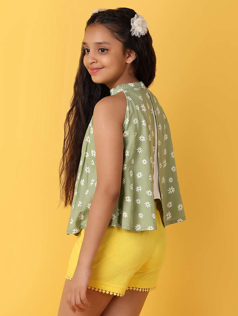 green floral printed top - 21236247 -  Standard Image - 3