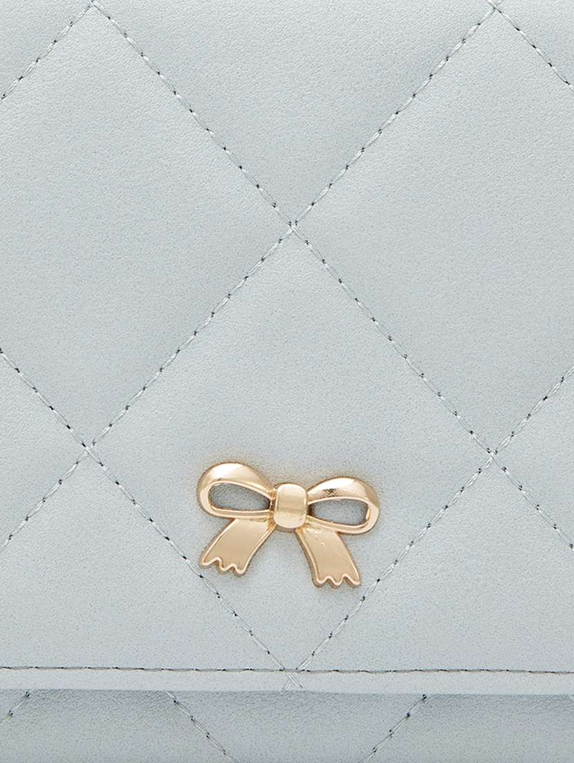 women blue leatherette (pu) handbag - 21237578 -  Standard Image - 3