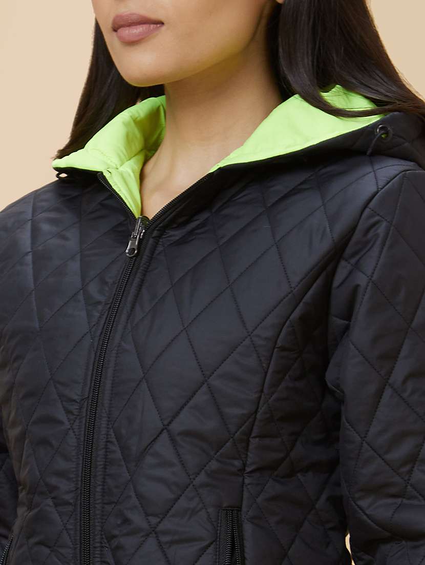 women solids quilted hooded neck jackets - 21237603 -  Standard Image - 5
