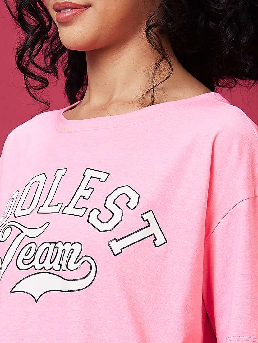 women round neck chest printed t-shirt - 21237769 -  Standard Image - 5