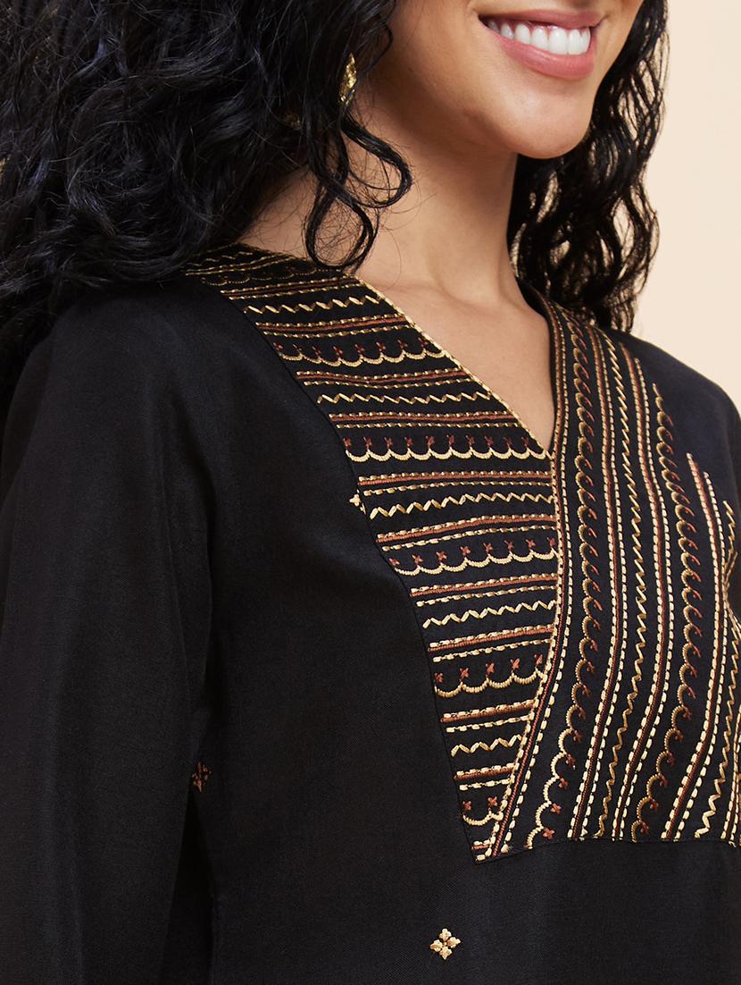 women three quarter sleeve straight kurta - 21237794 - Standard Image - 5