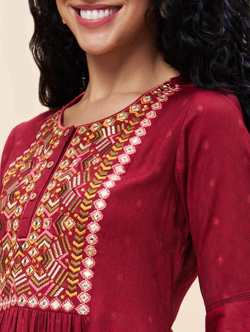 women three quarter sleeve a-line kurta - 21237804 - Standard Image - 5