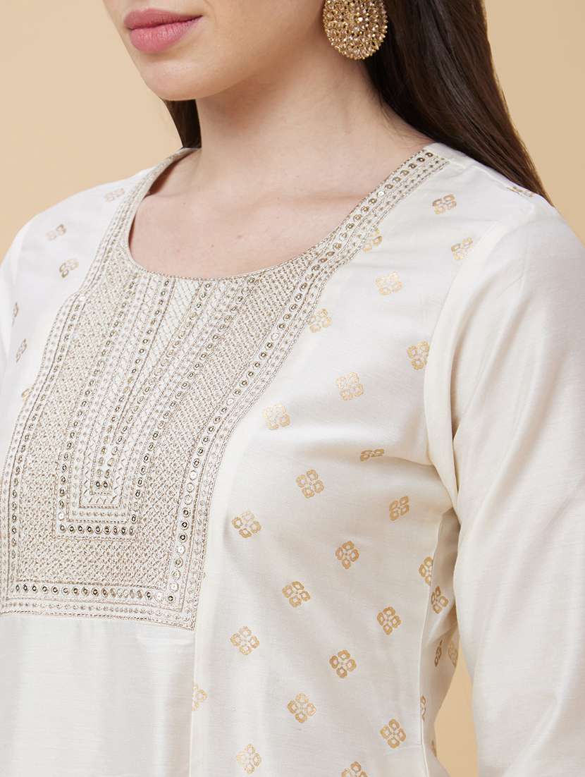 women three quarter sleeve straight kurta - 21237808 -  Standard Image - 5