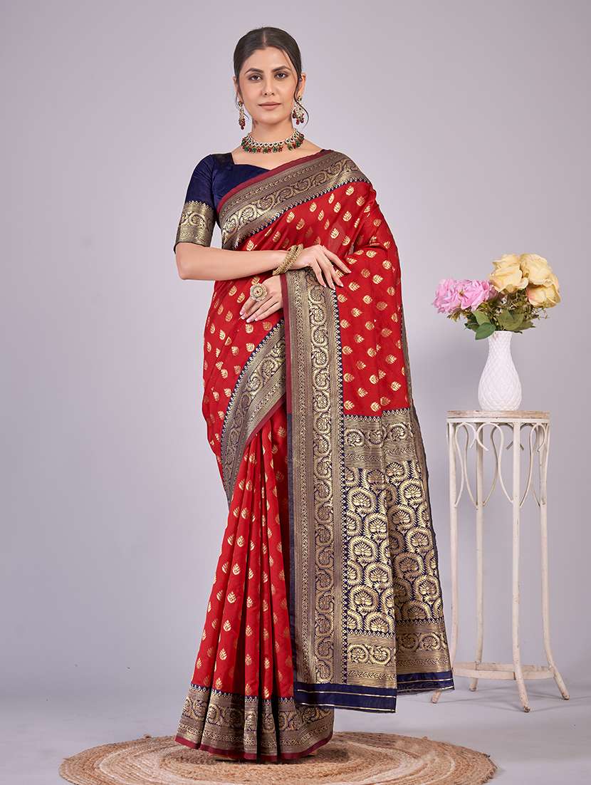 women self design banarasi saree with blouse - 21238033 - Zoom Image - 0