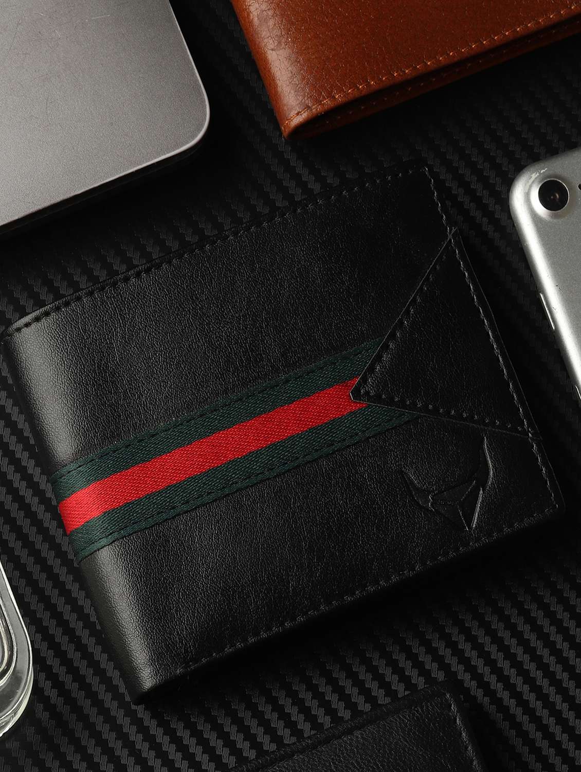 black leatherette wallet - 21241436 - Zoom Image - 0