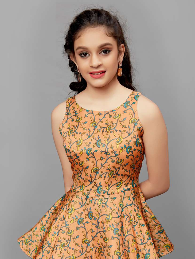 girls round neck printed party gown - 21243033 -  Standard Image - 3