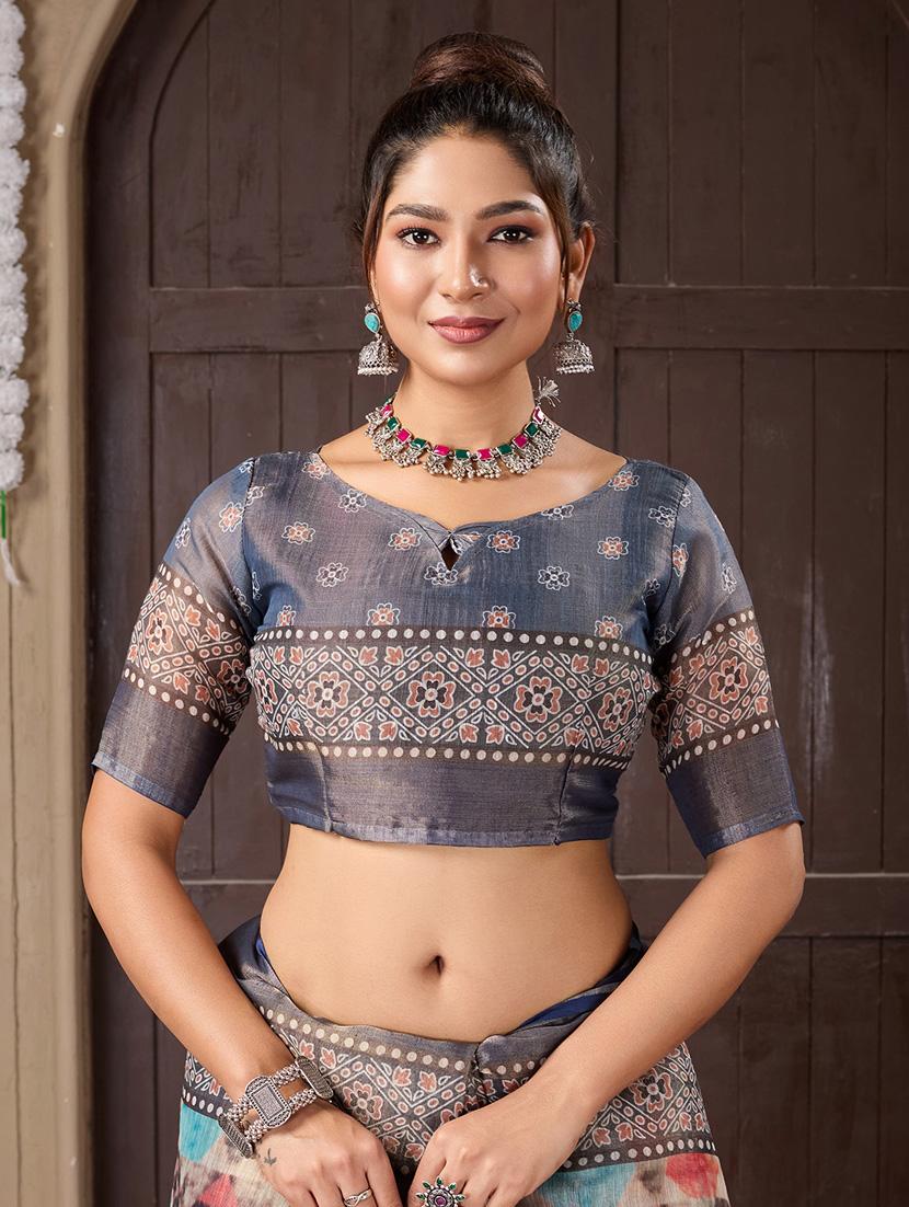 women printed bordered saree with blouse - 21244461 - Standard Image - 3