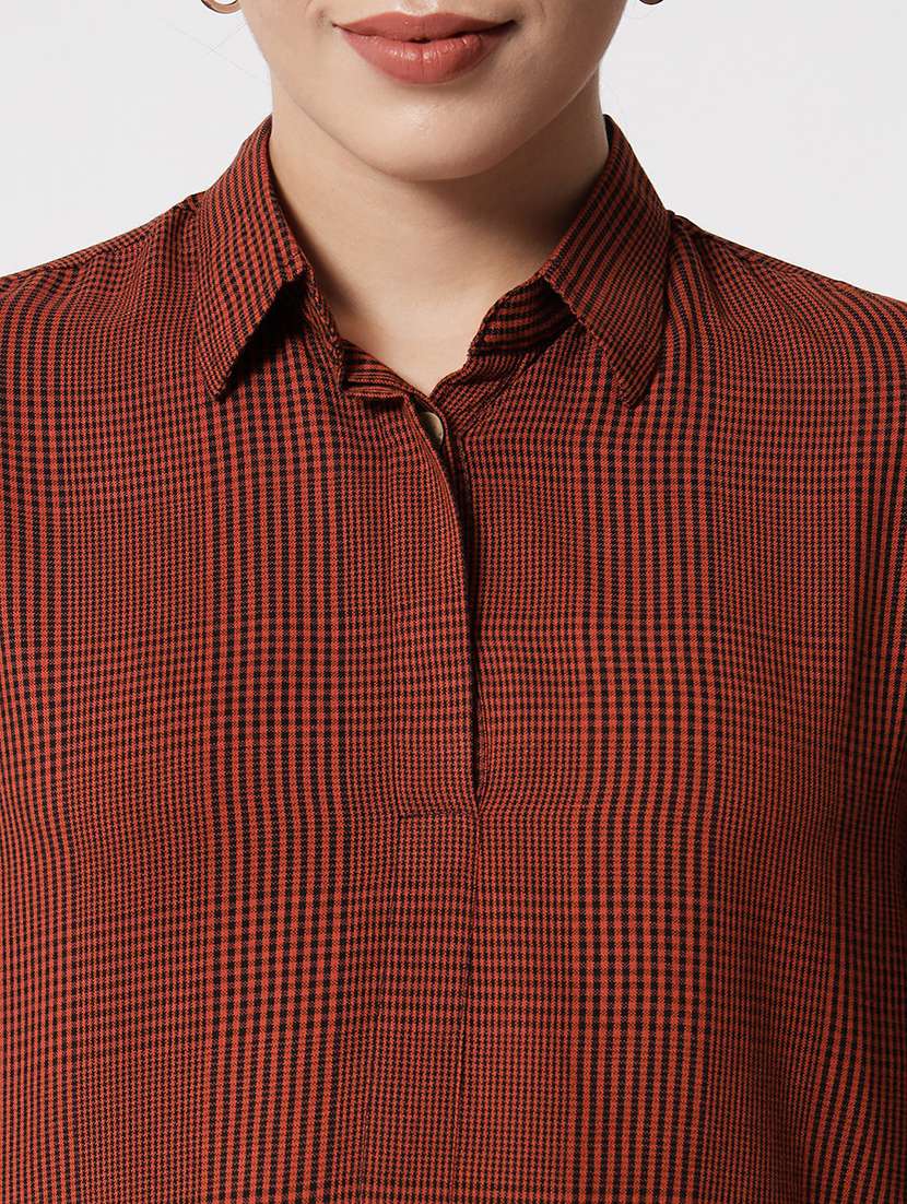 women collared checks regular shirt - 21244978 -  Standard Image - 5