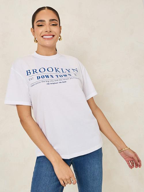 women round neck oversized t-shirt - 21246983 - Standard Image - 0
