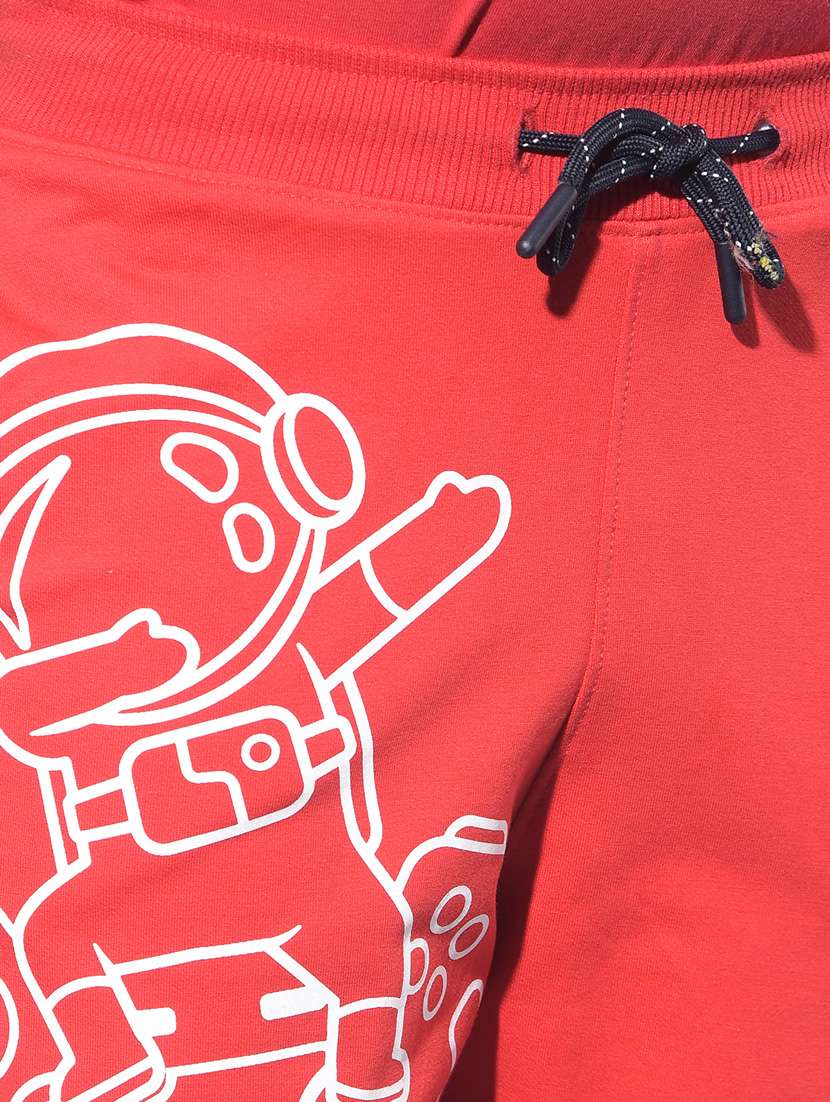 red printed shorts - 21247180 -  Standard Image - 5