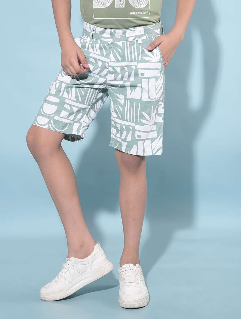 boys printed mid rise cotton shorts