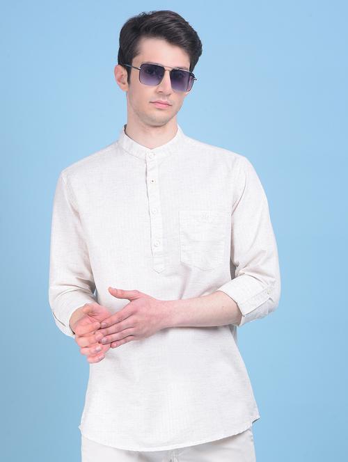 men white plain short kurta - 21247540 - Standard Image - 0