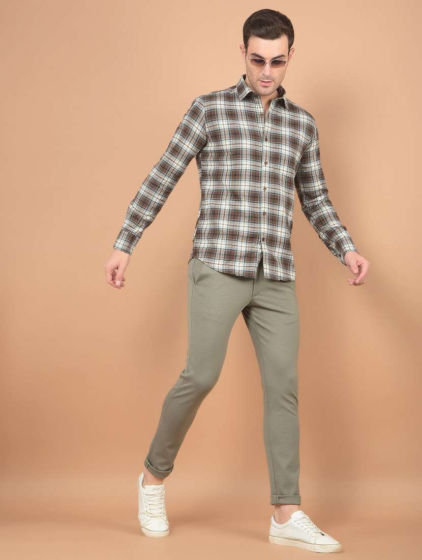 men solid mid rise chinos - 21247851 -  Standard Image - 5
