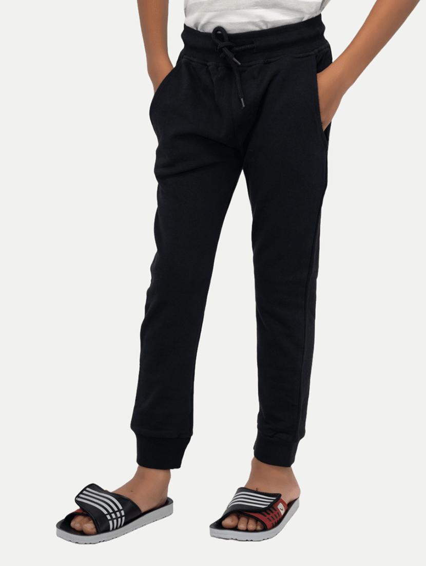 boys solid mid rise jogger 