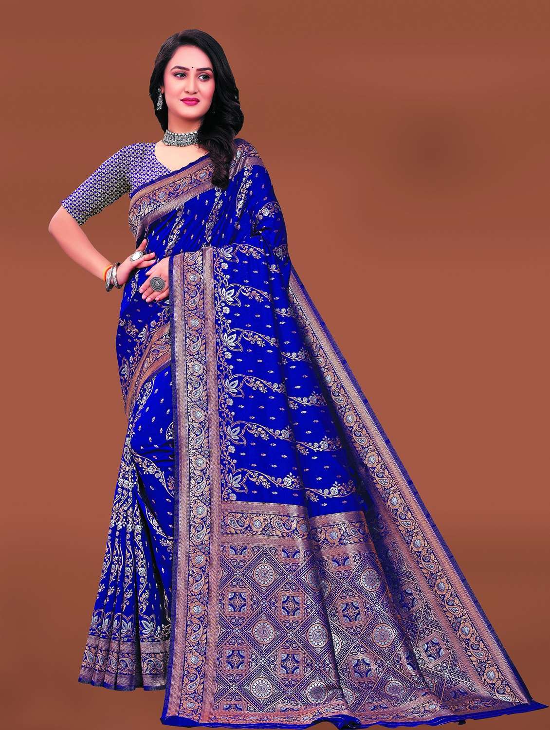 women self design banarasi saree with blouse - 21252672 - Zoom Image - 0
