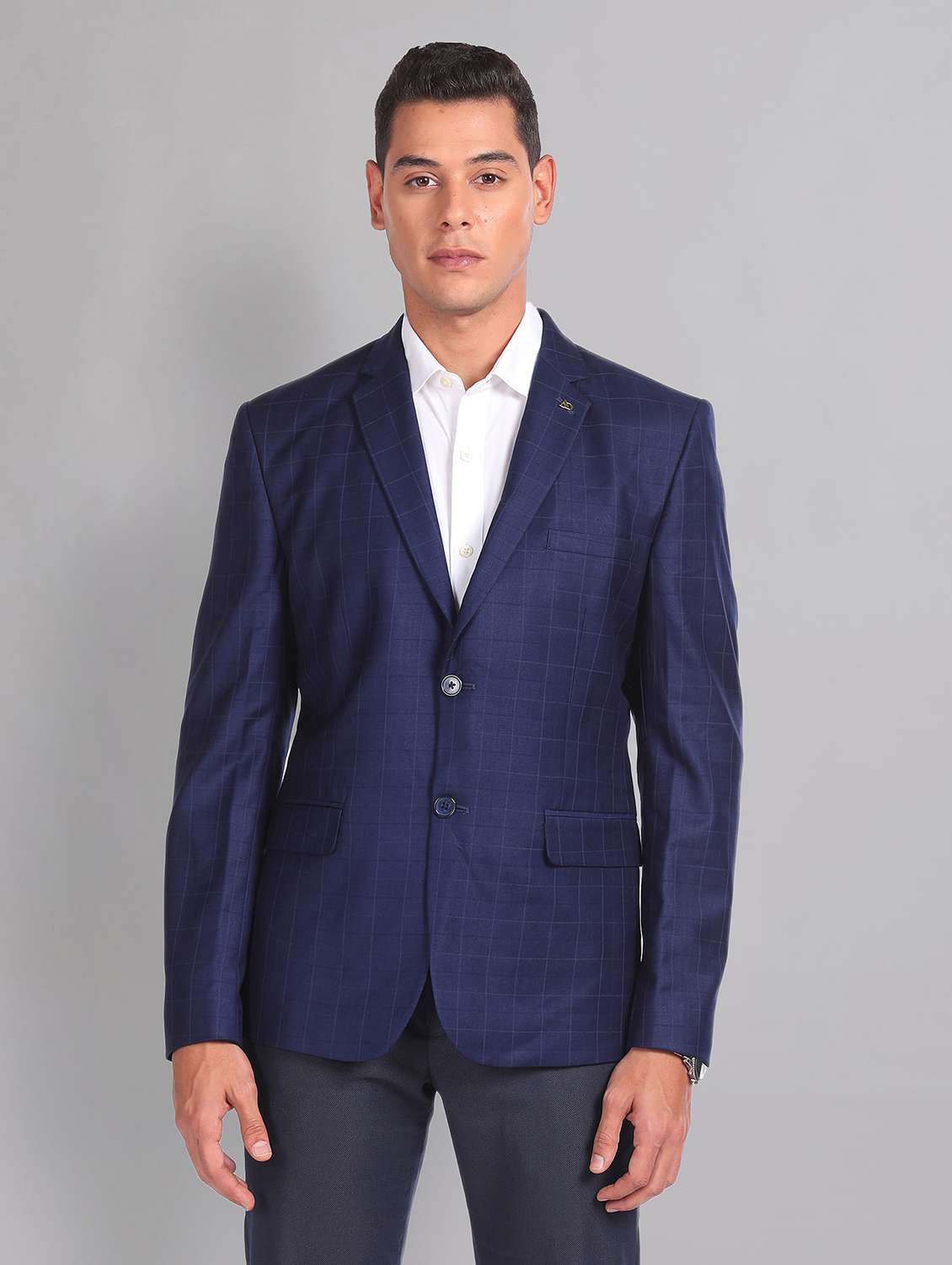 navy blue polyester single breasted formal blazer