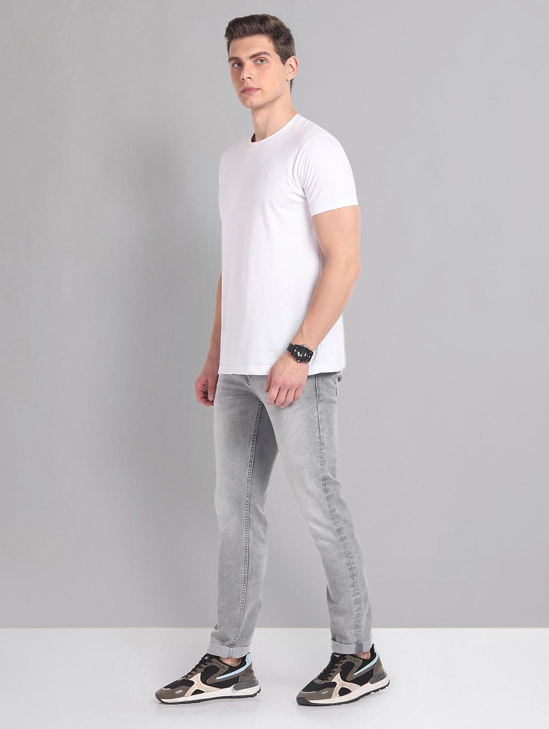 men mid rise plain jeans - 21252839 - Standard Image - 3