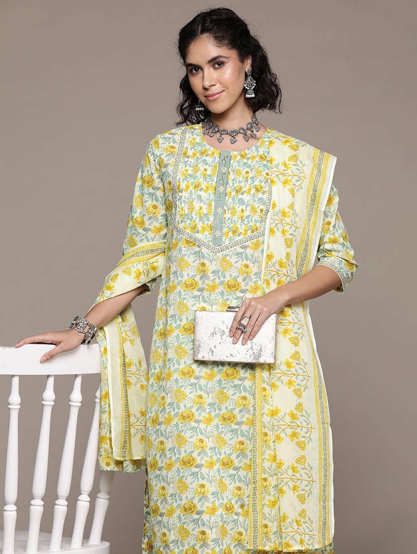 women yellow kurta pant set with dupatta - 21252887 -  Standard Image - 3