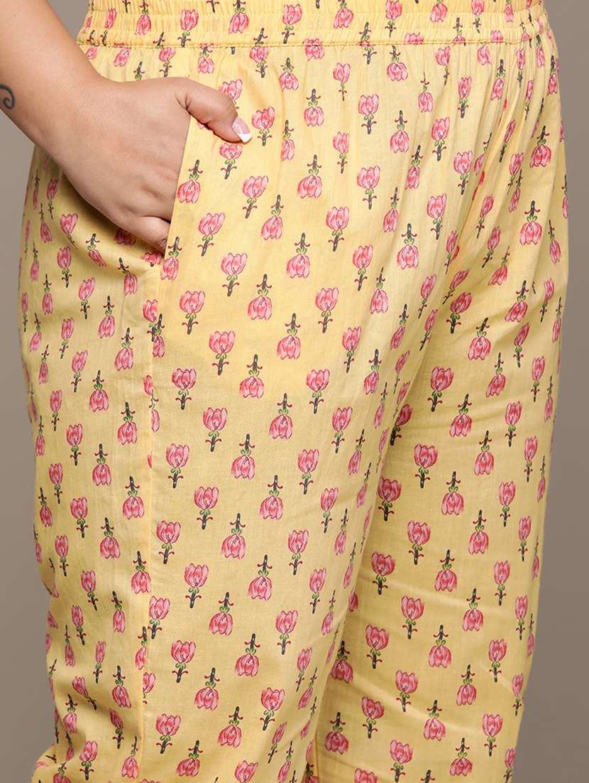 women floral kurta pant set with dupatta - 21252906 - Standard Image - 3