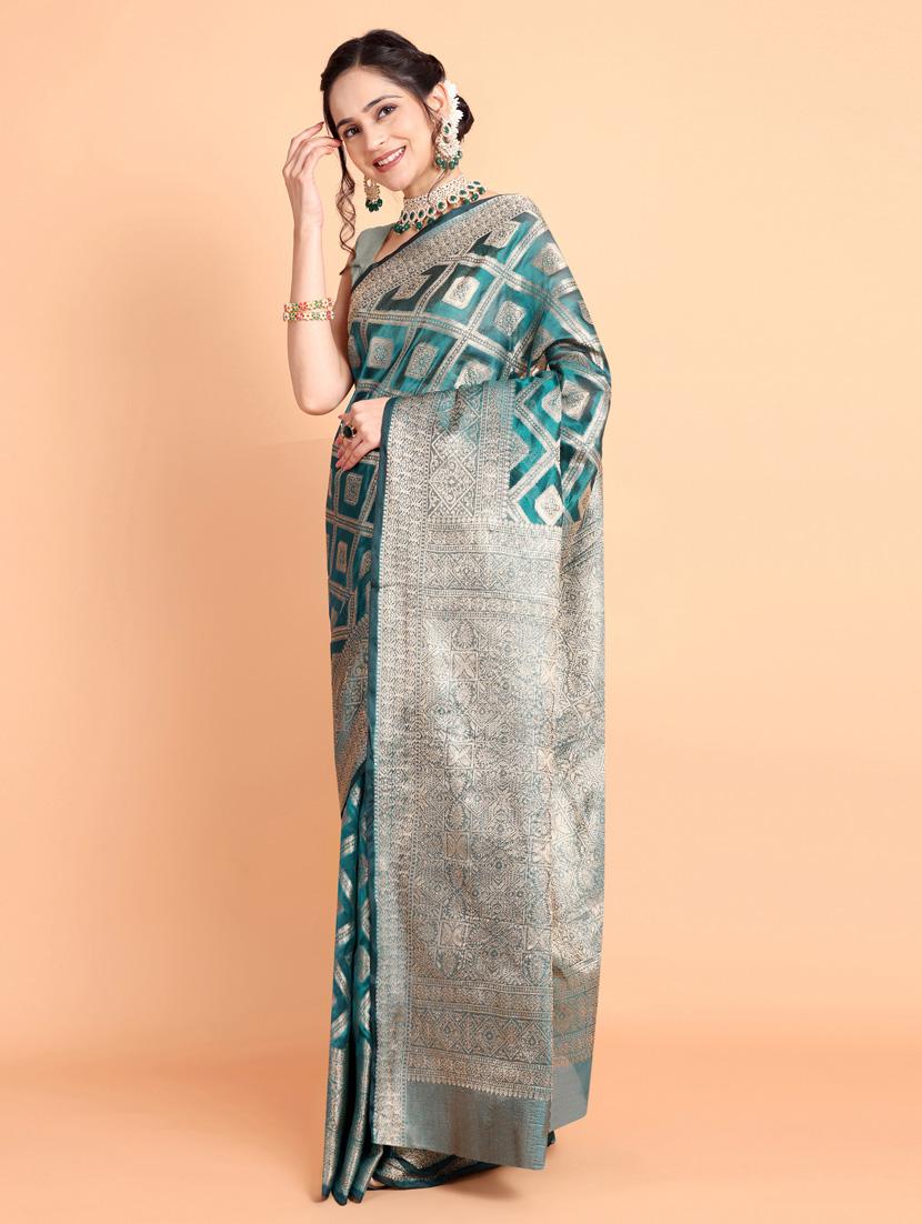 women self design banarasi saree with blouse - 21253419 -  Zoom Image - 0