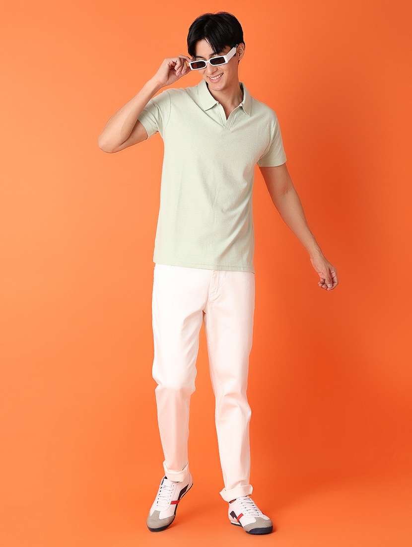 men green solid regular t-shirt - 21260187 -  Standard Image - 3