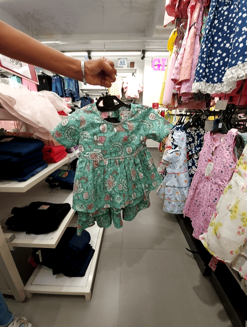 green cotton dress - 21260571 -  Zoom Image - 0