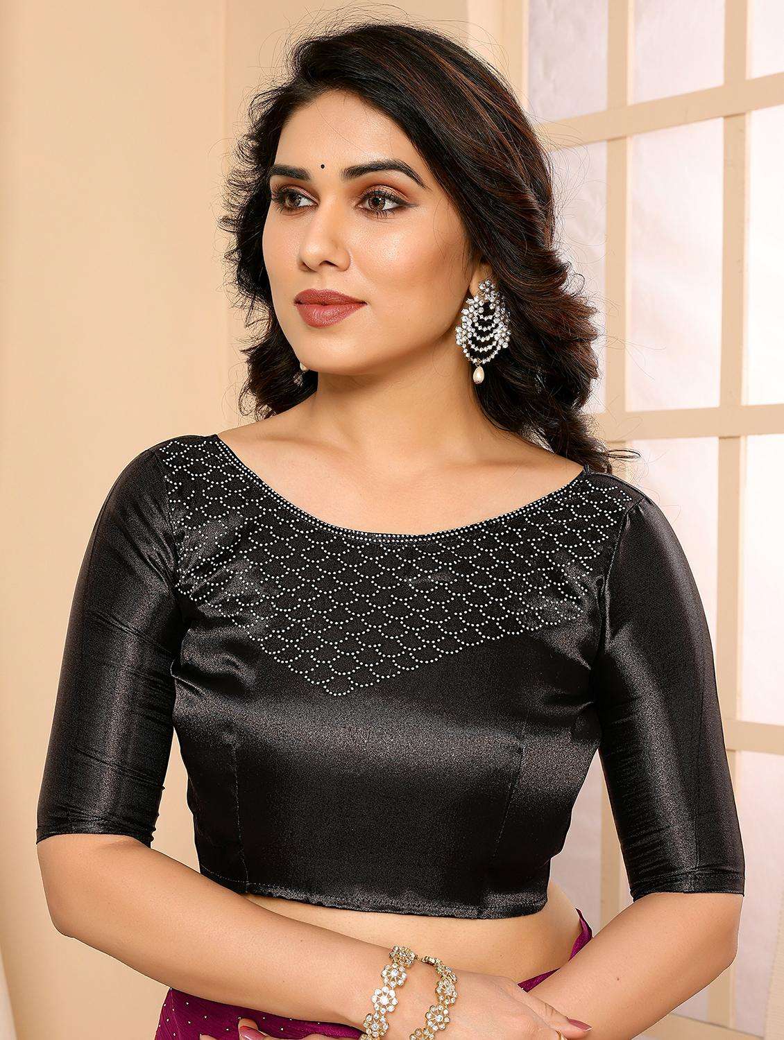 women embellished saree with blouse - 21270045 -  Standard Image - 3