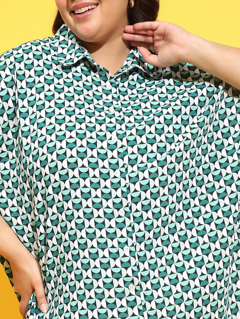 plus size woman collared shirt - 21275421 - Standard Image - 5