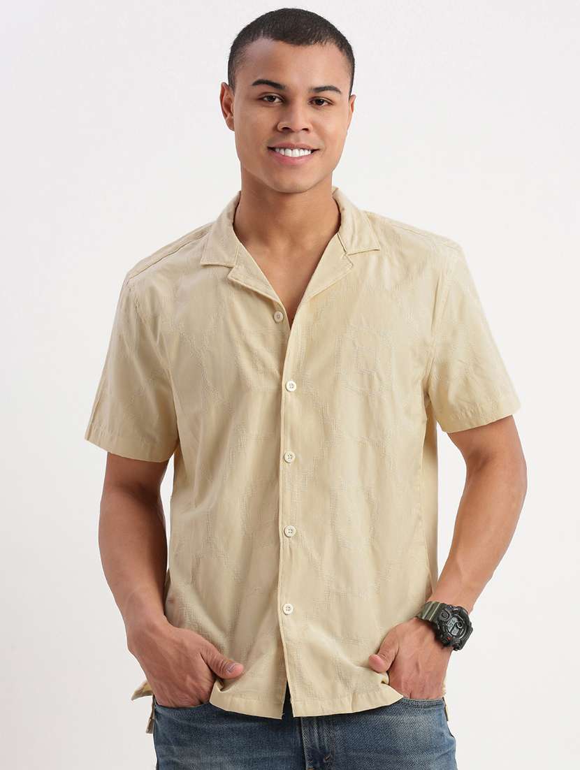 men self design casual shirt