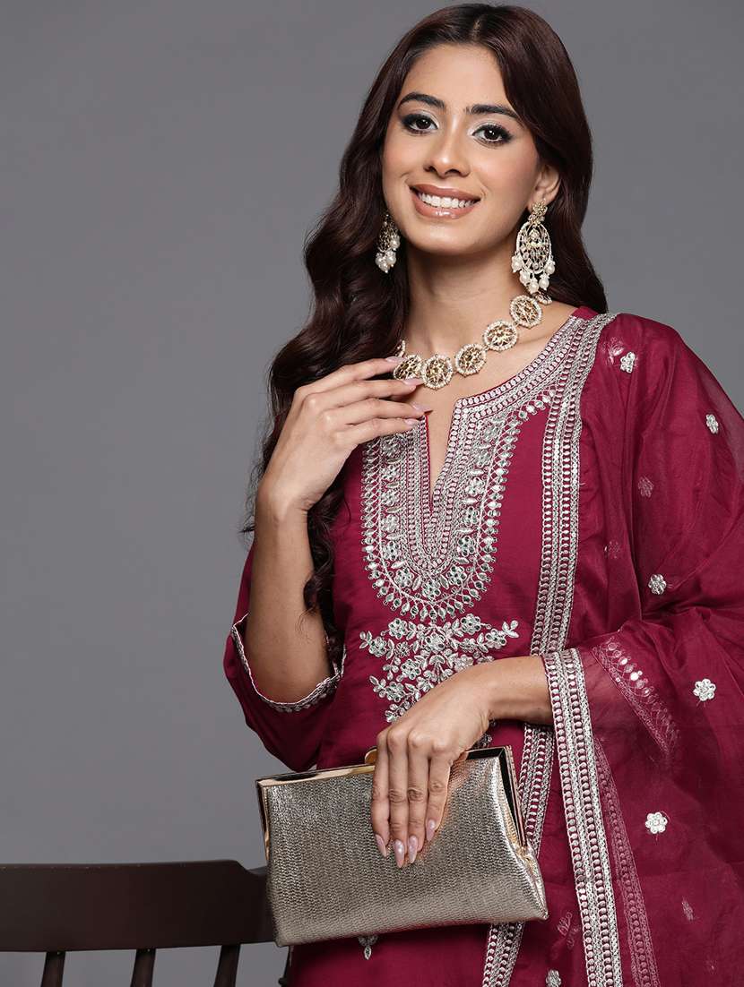 women kurta pant set with dupatta - 21278122 - Standard Image - 3