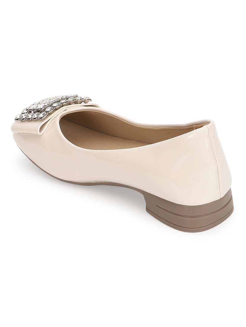 beige patent leather ballerina - 21278247 - Standard Image - 3