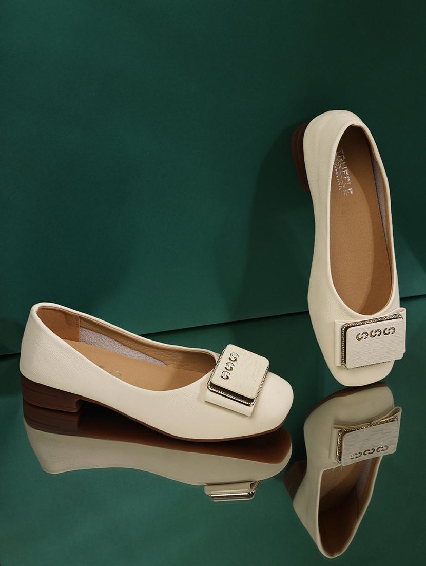 beige pu ballerina - 21278253 - Zoom Image - 0