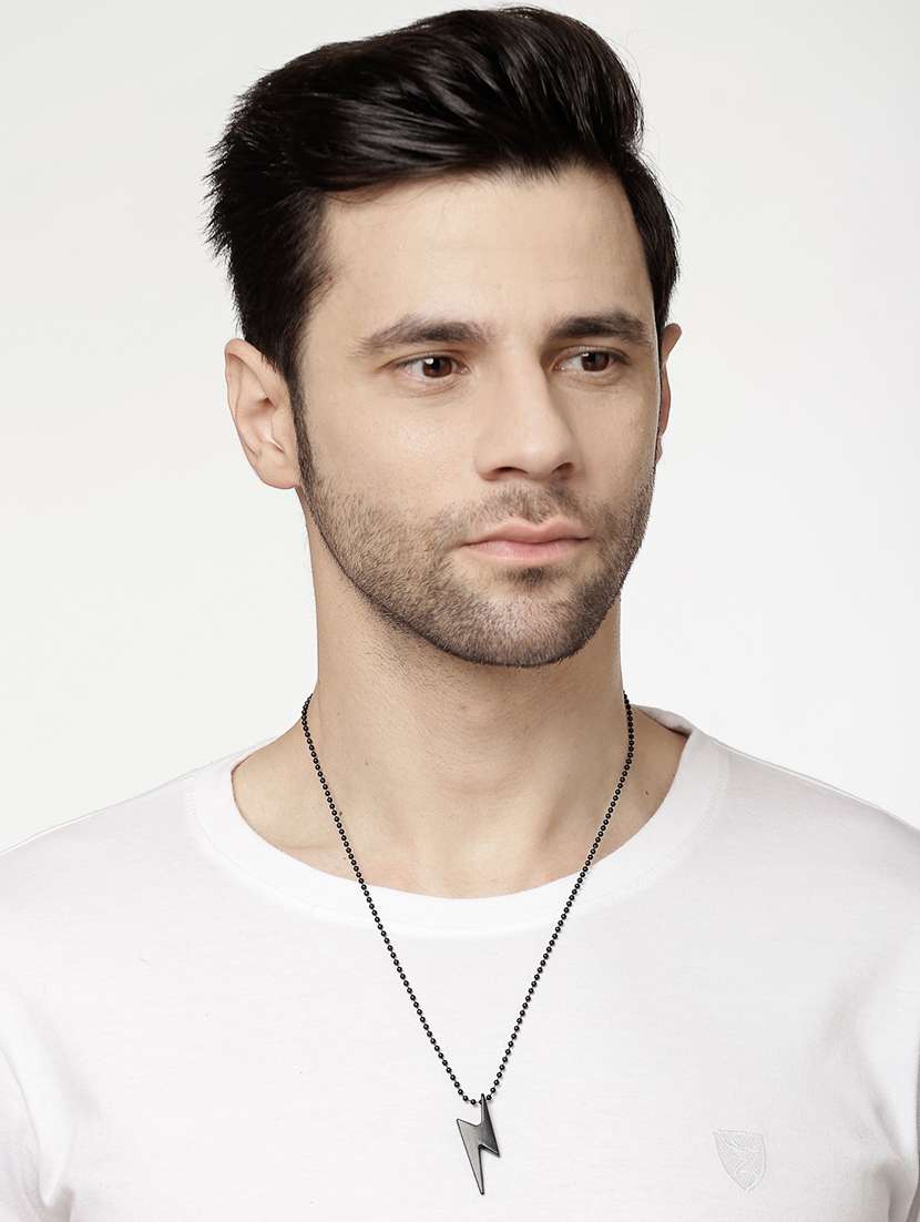 men stainless steel necklace - 21279337 -  Standard Image - 3