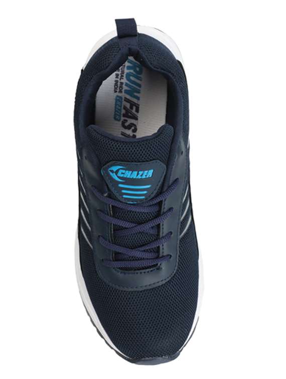 men lace up sports shoes - 21279731 - Standard Image - 5