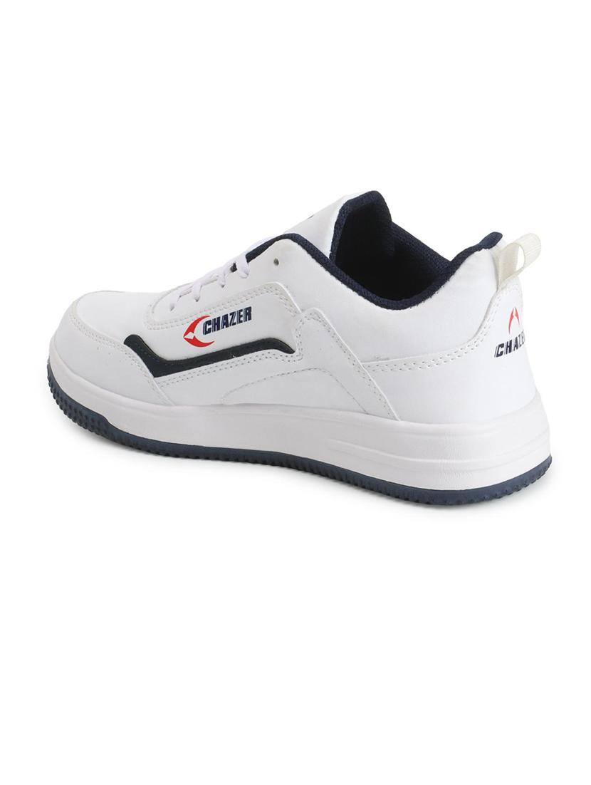 men lace up sports shoes - 21279754 - Standard Image - 3