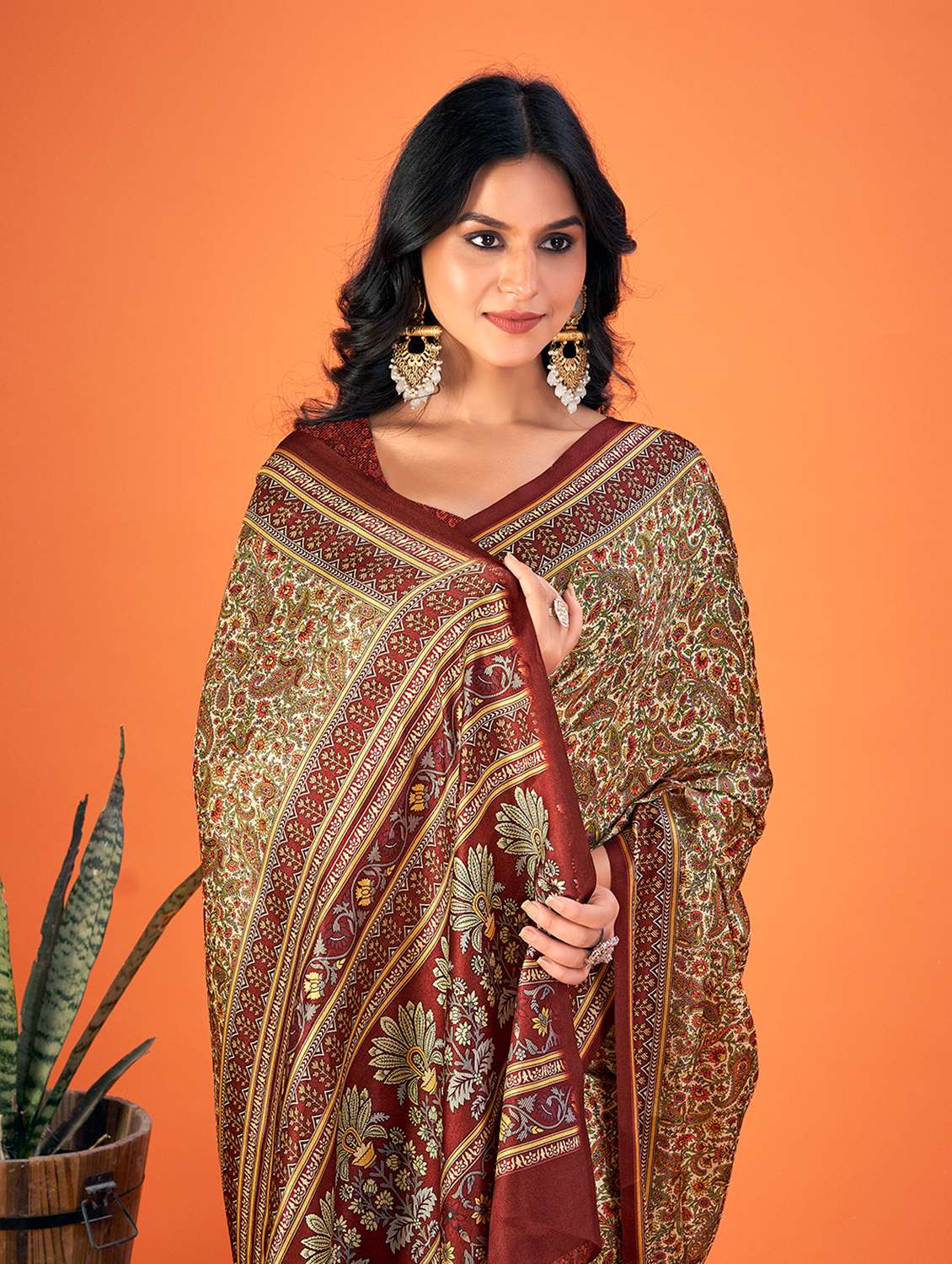 women multi color printed saree with blouse - 21280001 -  Standard Image - 3