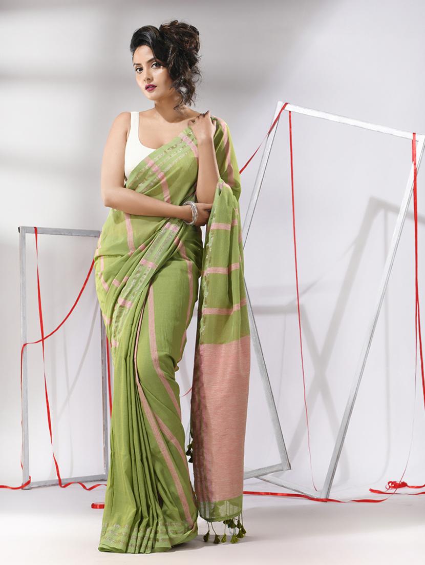 women self design handloom saree - 21281816 -  Zoom Image - 0