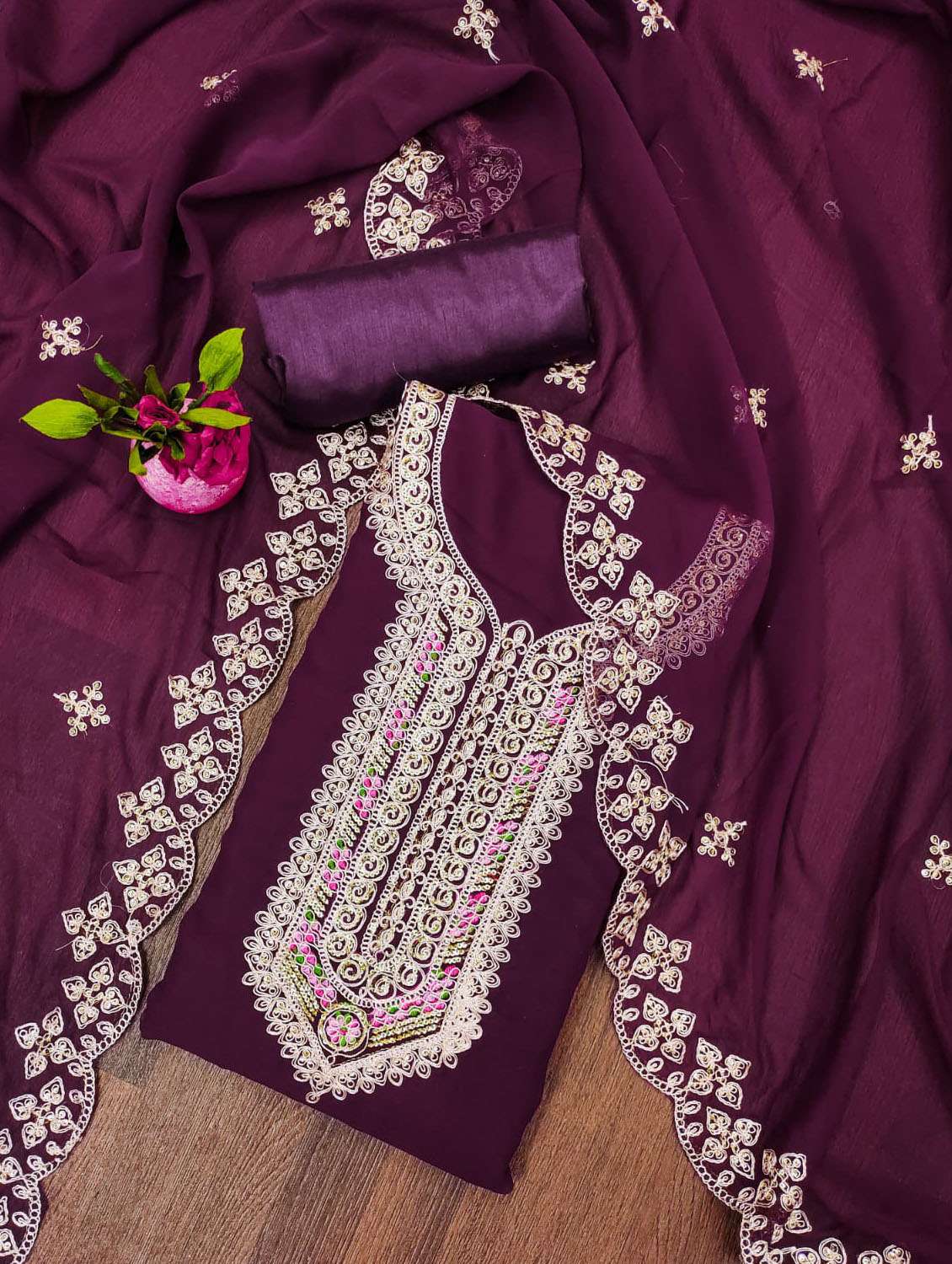 women embroidered unstitched suit set - 21284187 - Zoom Image - 0