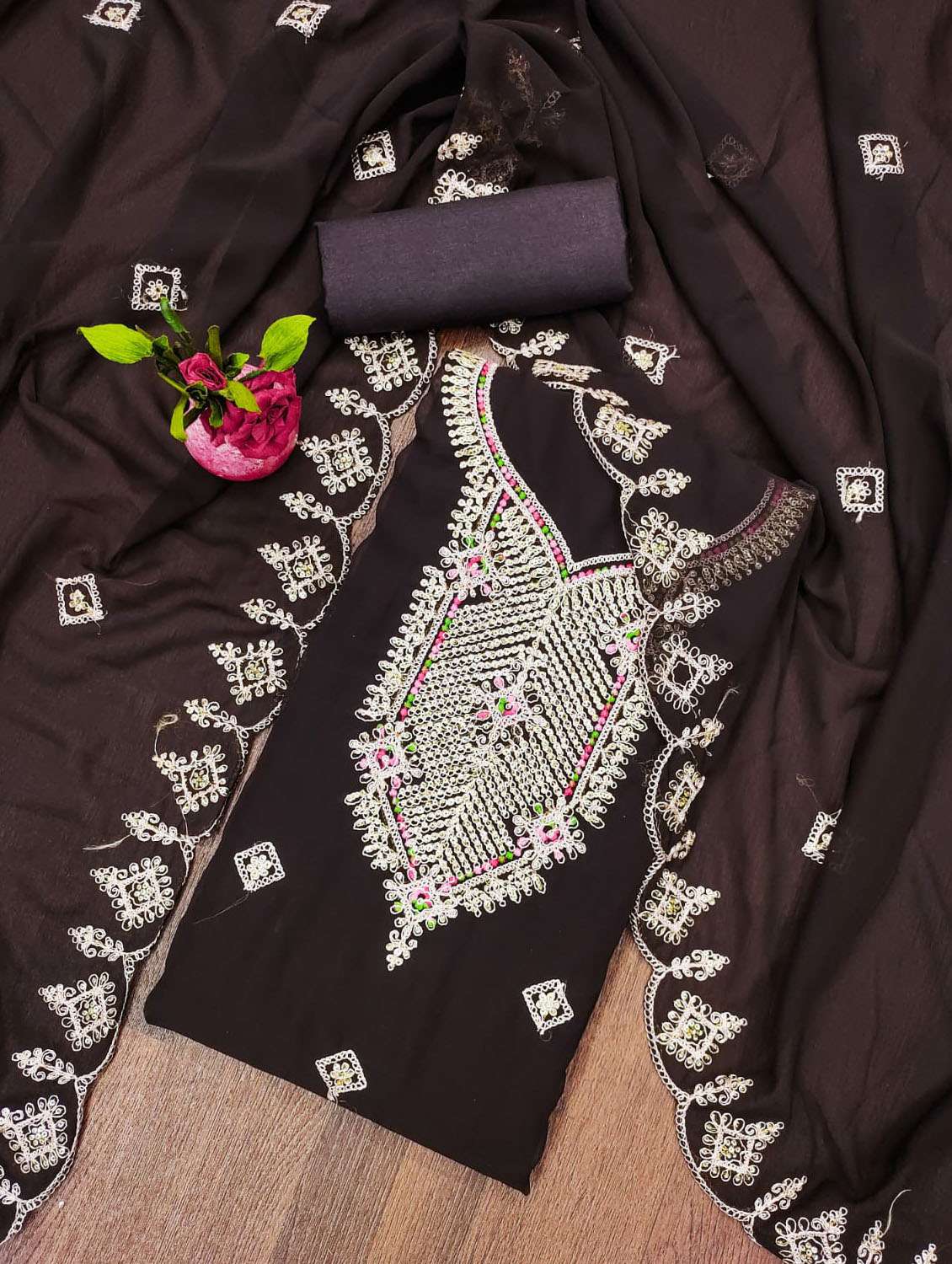 women embroidered unstitched suit set - 21284203 - Zoom Image - 0