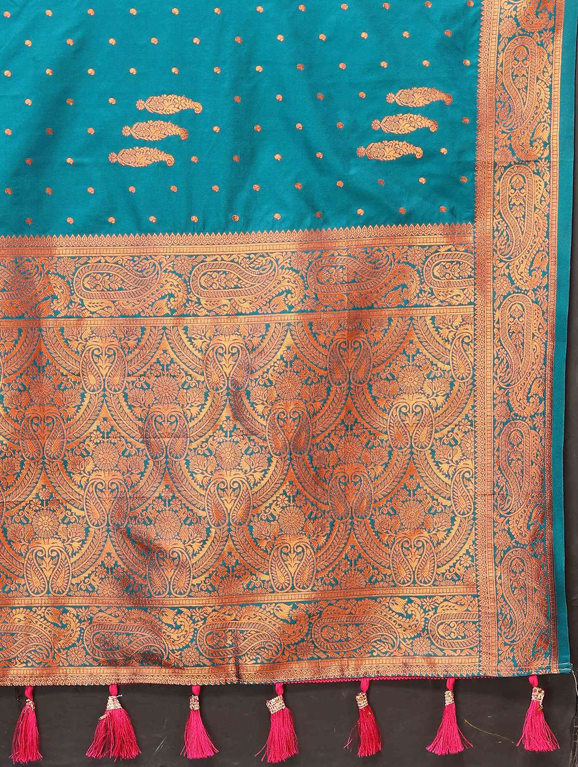 women self design banarasi saree with blouse - 21286590 - Standard Image - 3
