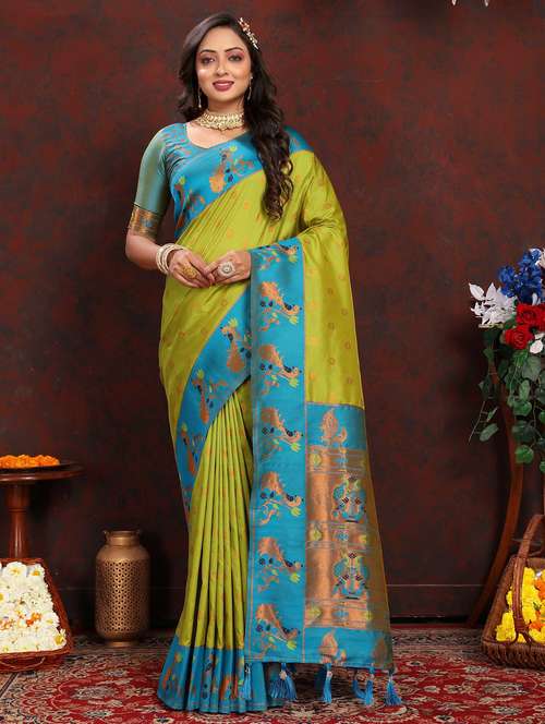 women self design paithani saree with blouse - 21286629 - Standard Image - 0