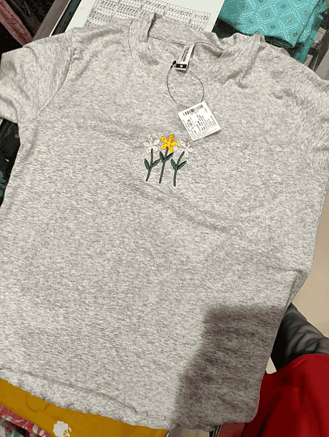assorted derby tshirt - 21286980 - Zoom Image - 0