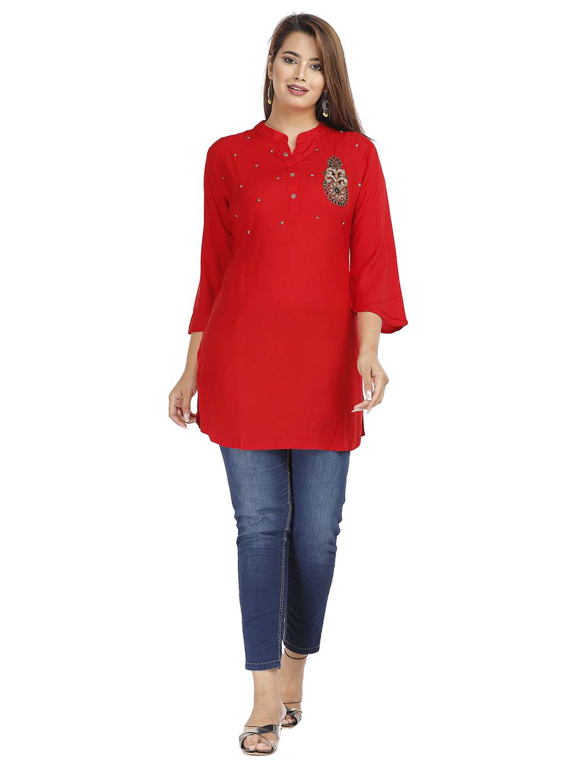 women red viscose straight kurta - 21288798 - Standard Image - 3
