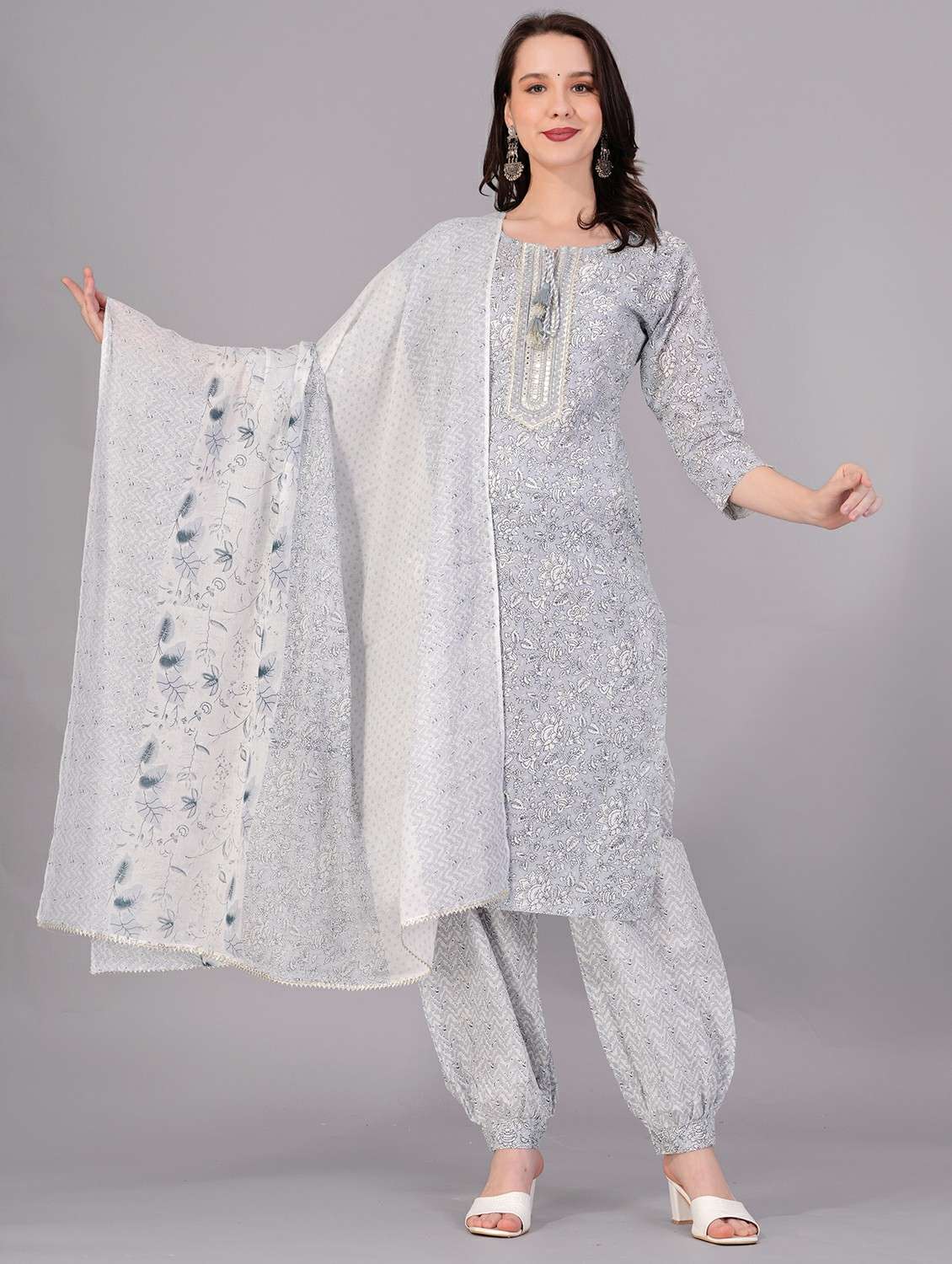 women printed kurta pant with dupatta set - 21289041 - Zoom Image - 0