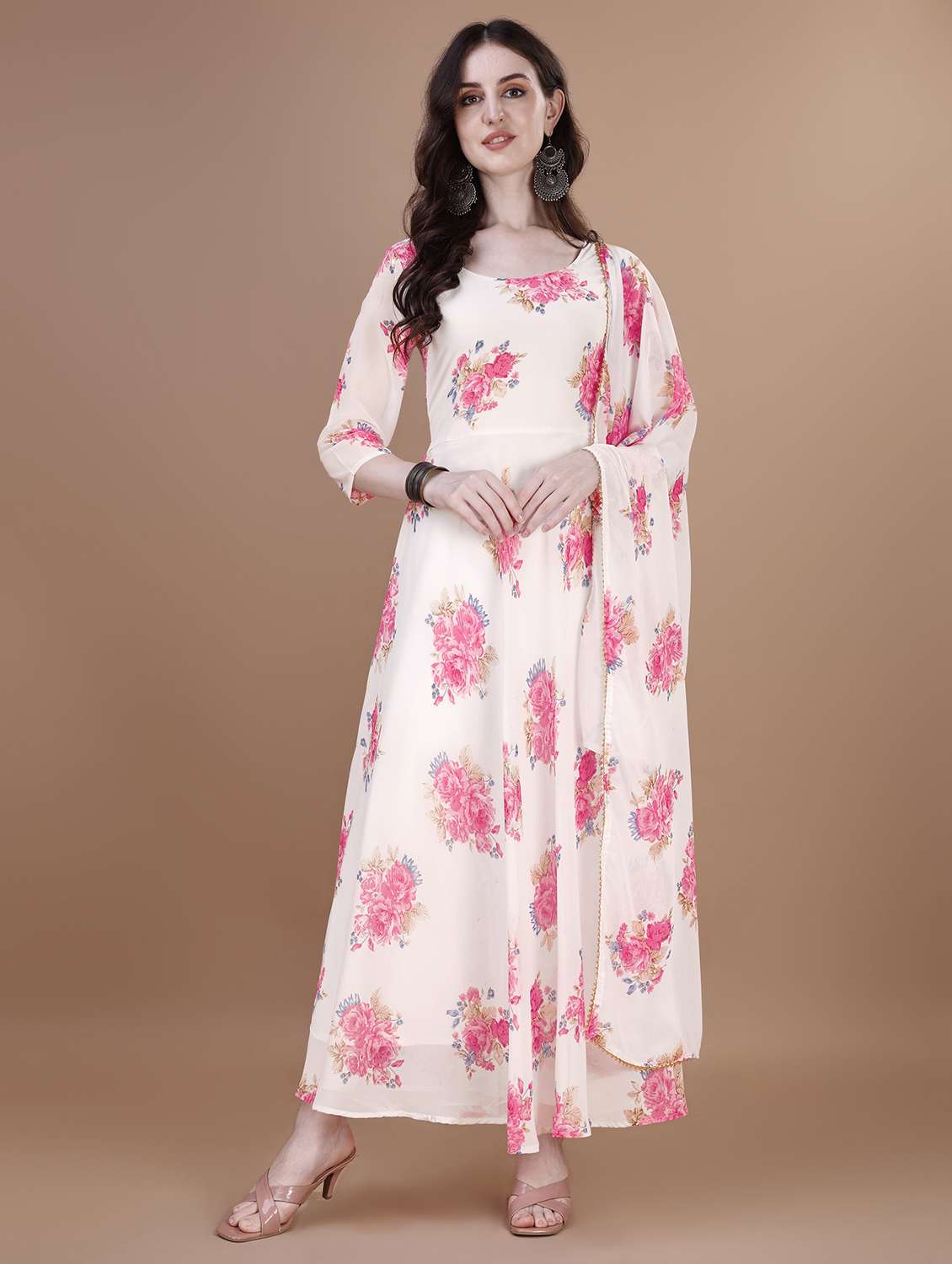 women floral print kurta dupatta set - 21291104 - Zoom Image - 0