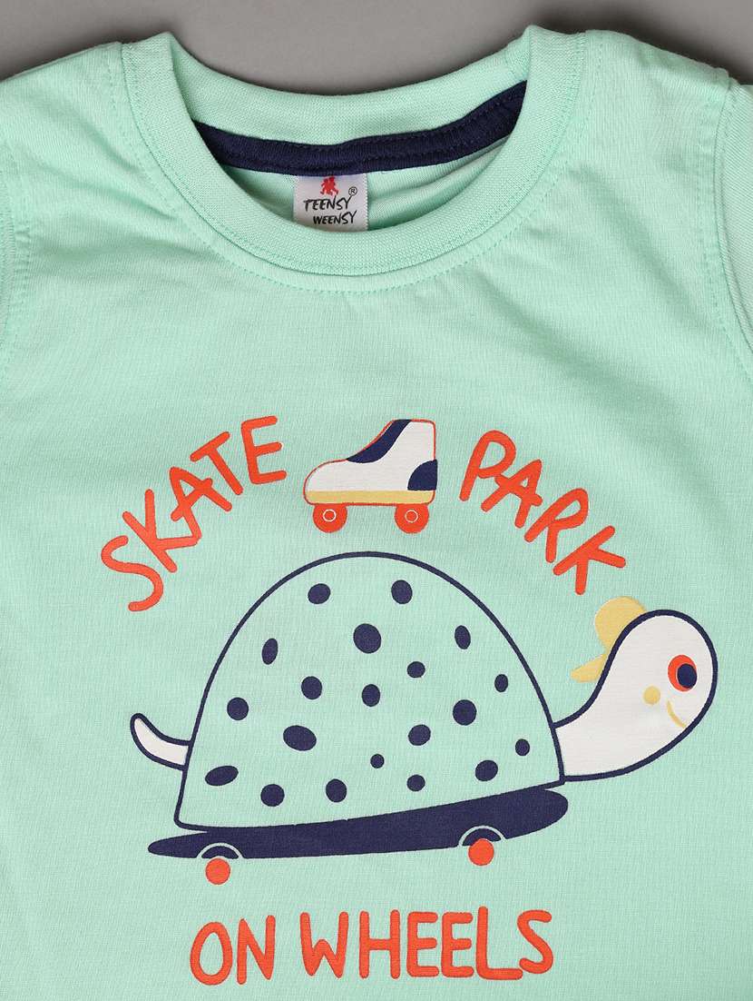 kids green cotton shorts set  - 21292406 -  Standard Image - 3