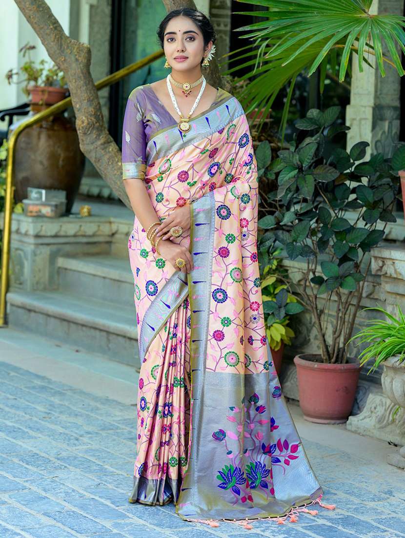 women self design paithani saree with blouse - 21294606 - Zoom Image - 0