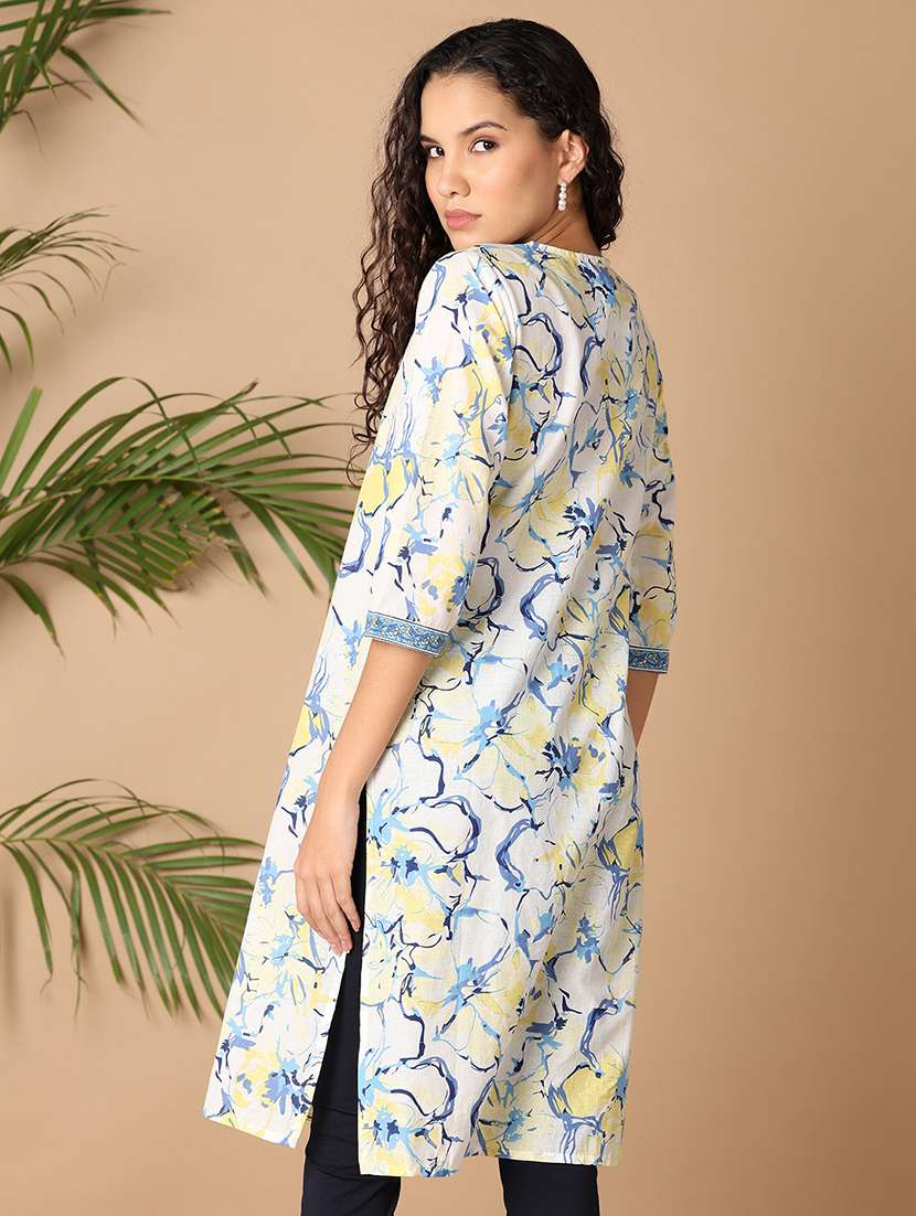 women three quarter sleeve printed straight kurta - 21303812 -  Standard Image - 3