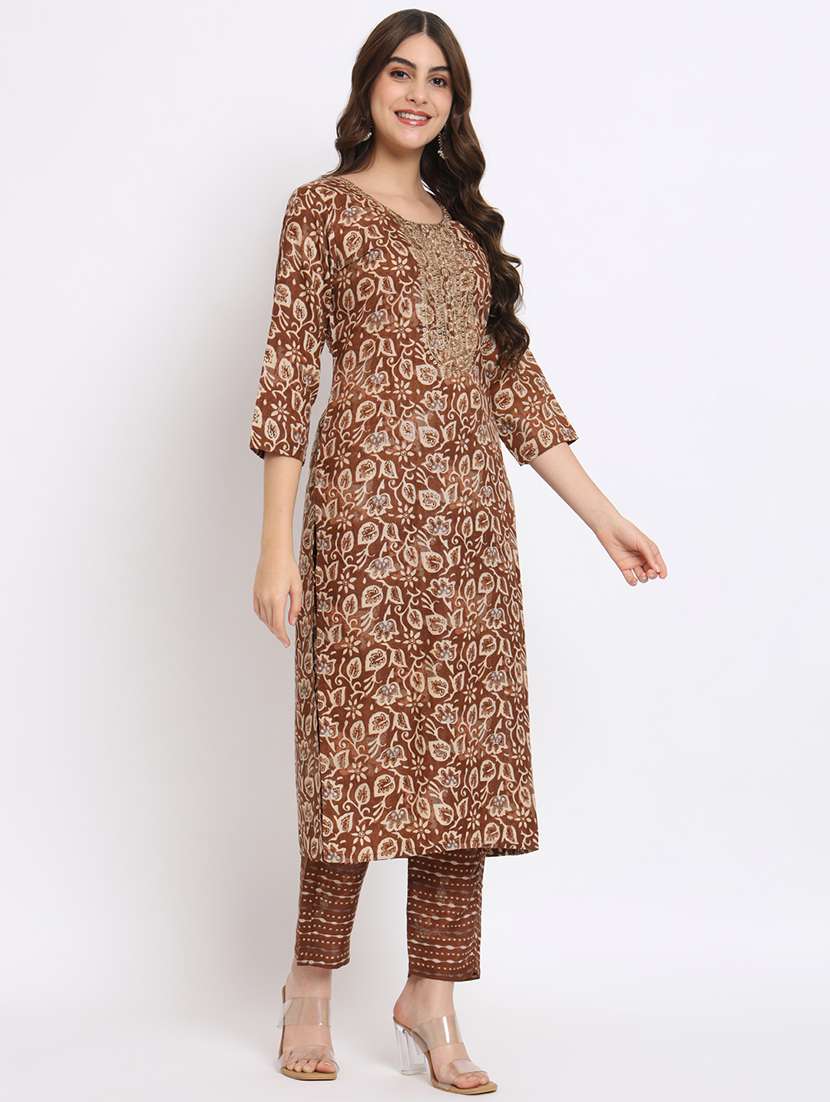 women three quarter sleeve kurta pant with dupatta set - 21304166 -  Standard Image - 3